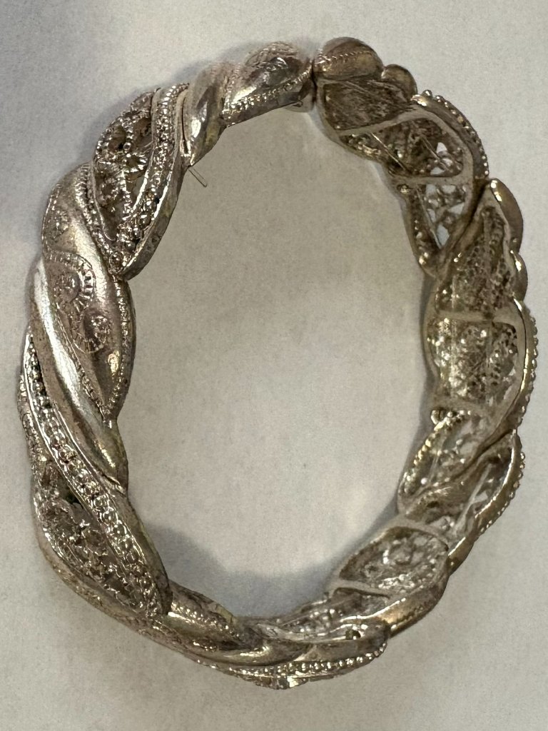 Bohemian Style Silver Tone Stretch Bracelet